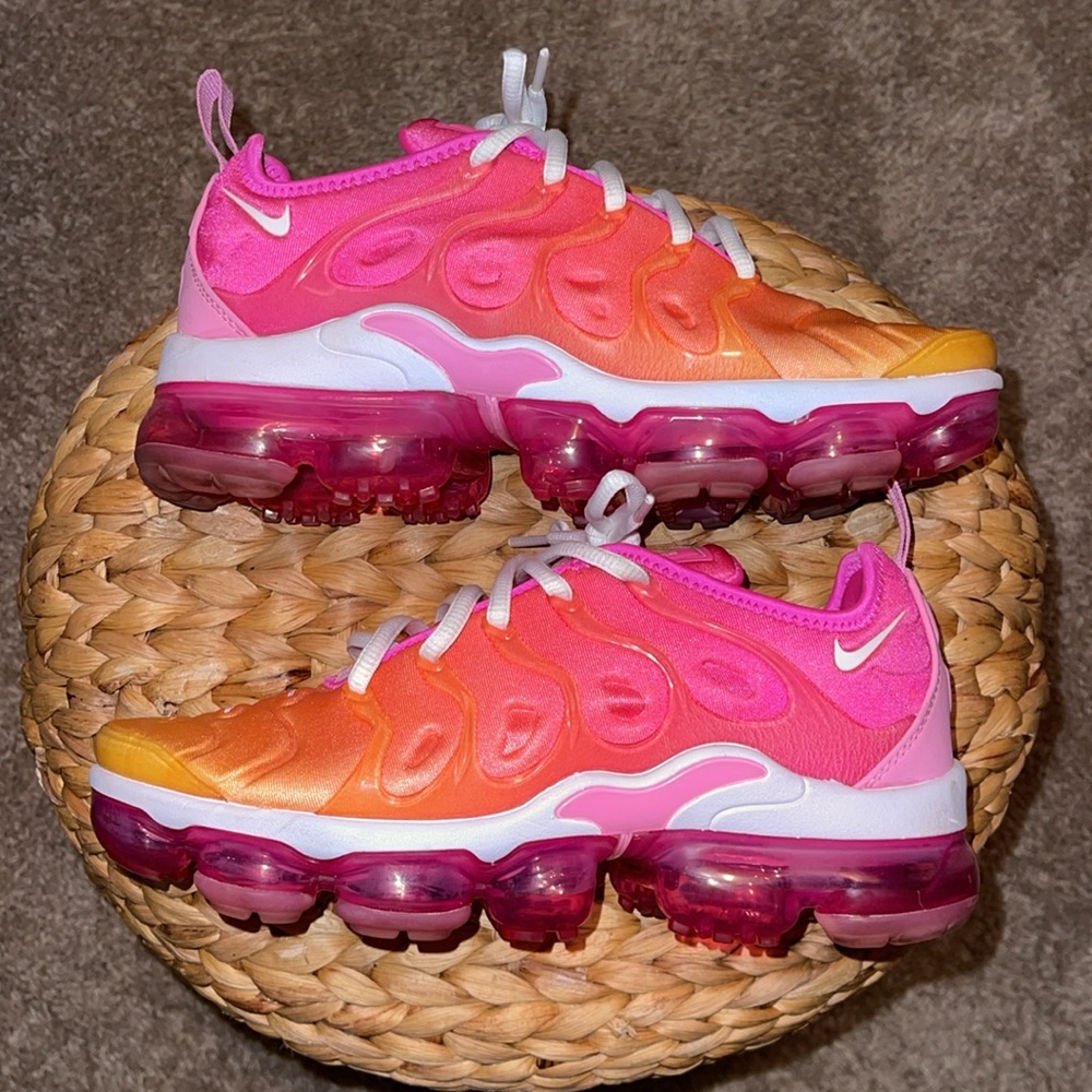Nike VaporMax Sneakers